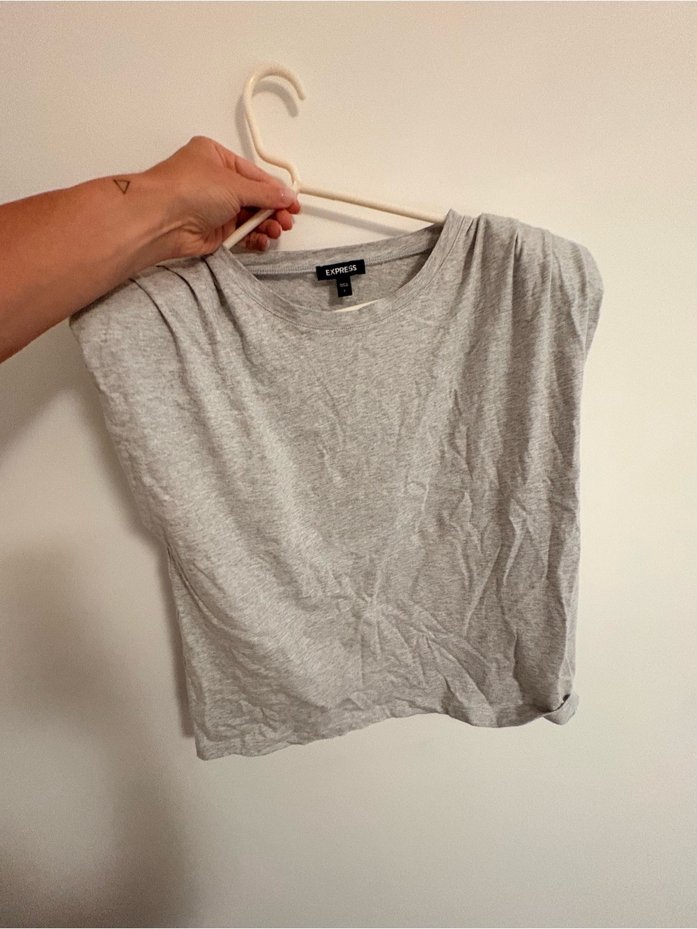 Express Women's Light Gray Muscle Tee